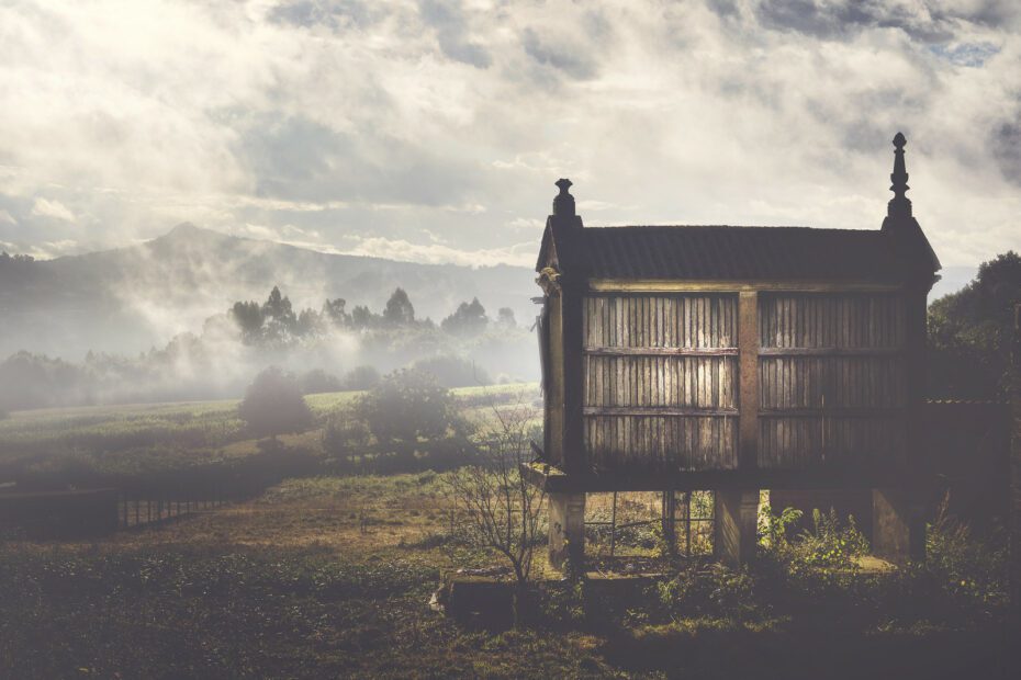 Les hórreos, ces curieux greniers sur pilotis du nord de l’Espagne horreos greniers espagnols sur pilotis 14 horreos greniers espagnols sur pilotis 14