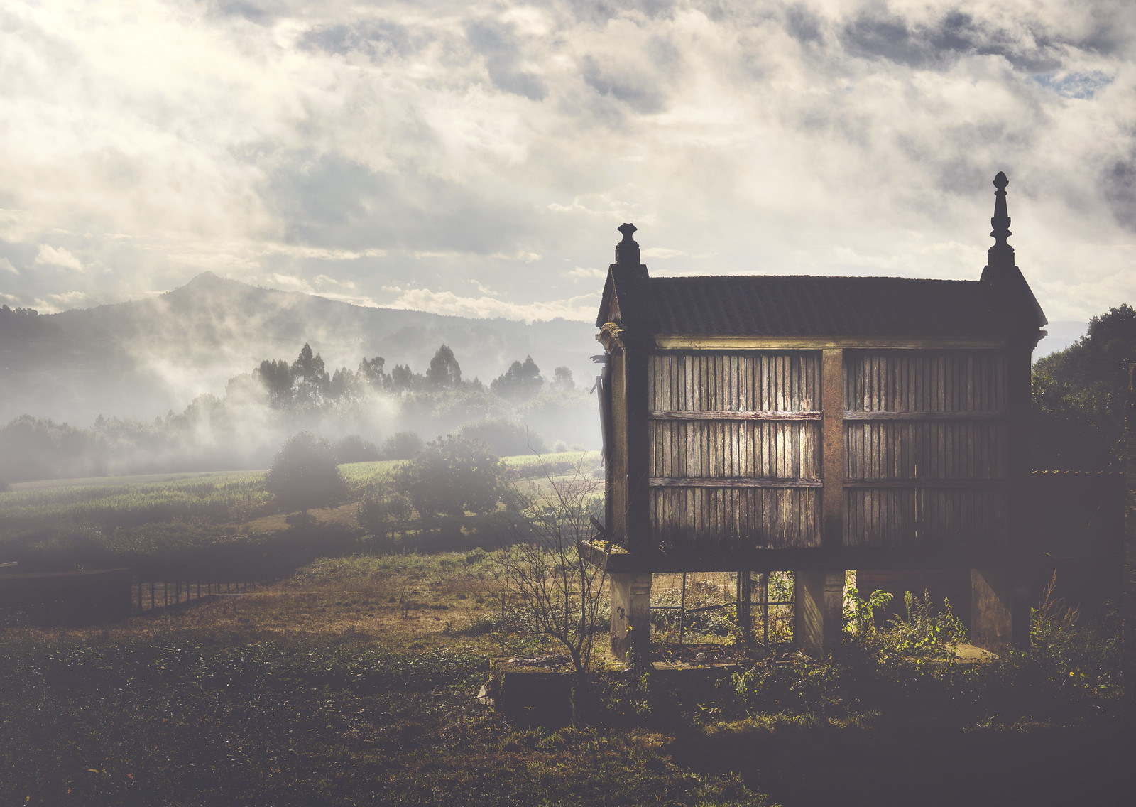 Les hórreos, ces curieux greniers sur pilotis du nord de l’Espagne horreos greniers espagnols sur pilotis 14 Les hórreos, ces curieux greniers sur pilotis du nord de l’Espagne