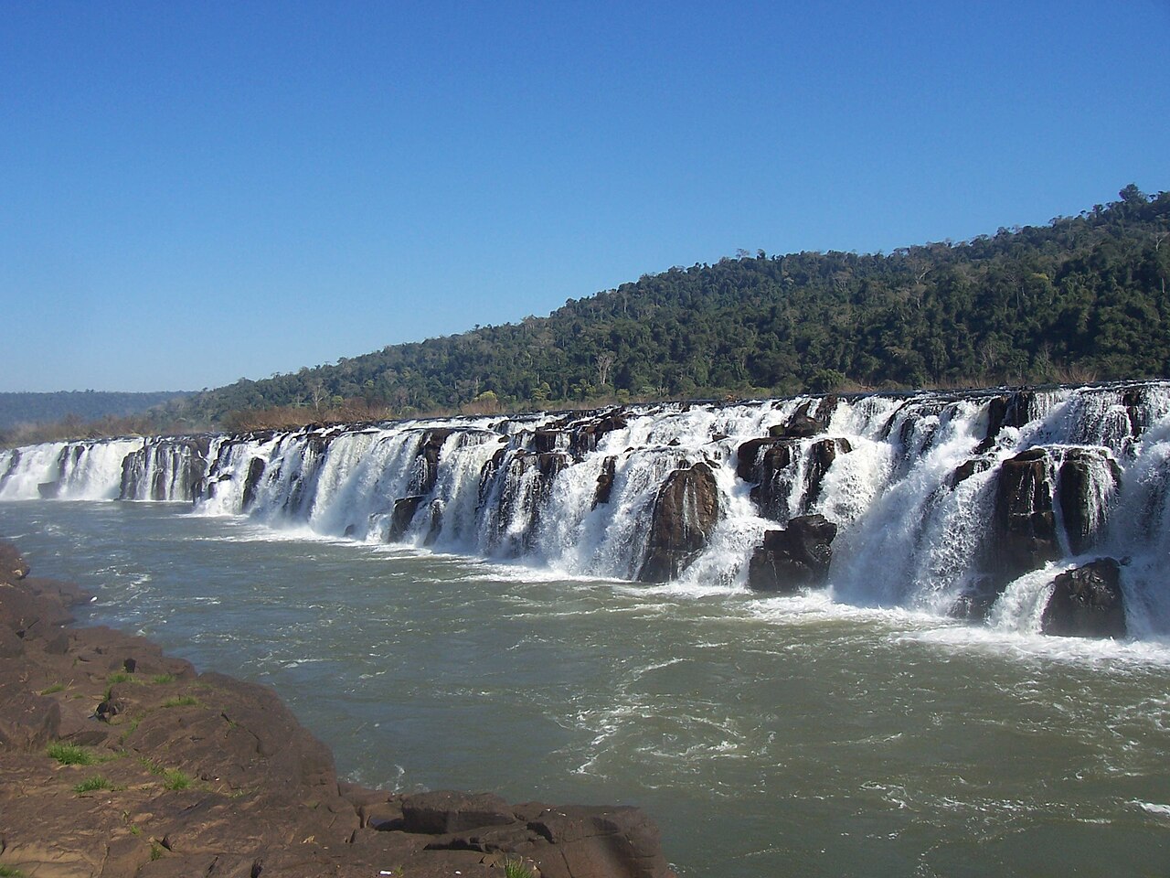 saltos del mocona chutes paralleles rio uruguay Saltos del Moconá, chutes parallèles au río Uruguay