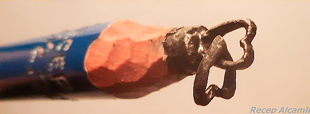 Les sculptures de mines de crayons de Recep Alçamlı sculptures de mines de crayons par recep alcamli 8 sculptures-de-mines-de-crayons-par-recep-alcamli-8