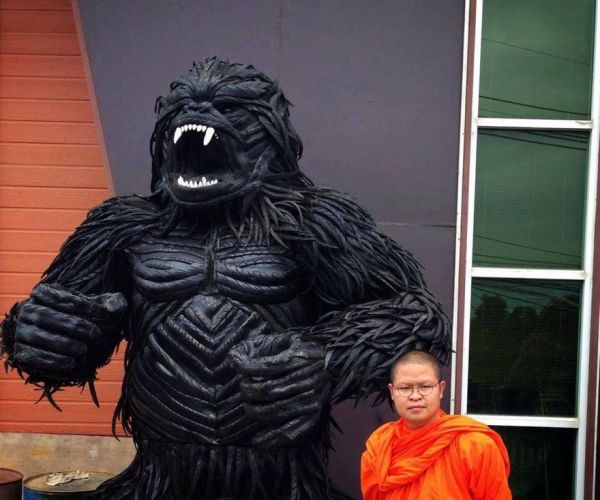 Les sculptures en ferrailles automobile de Ban Hun Lek #recyclage sculptures en ferrailles automobile recyclage metal rouilleban hun lek 6 sculptures-en-ferrailles-automobile-recyclage-metal-rouilleban-hun-lek-6