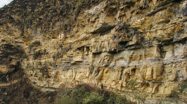 Les sarcophages de Karajia les sarcophages de karajia tombes funeraires du perou 3 les-sarcophages-de-karajia-tombes-funeraires-du-perou-3