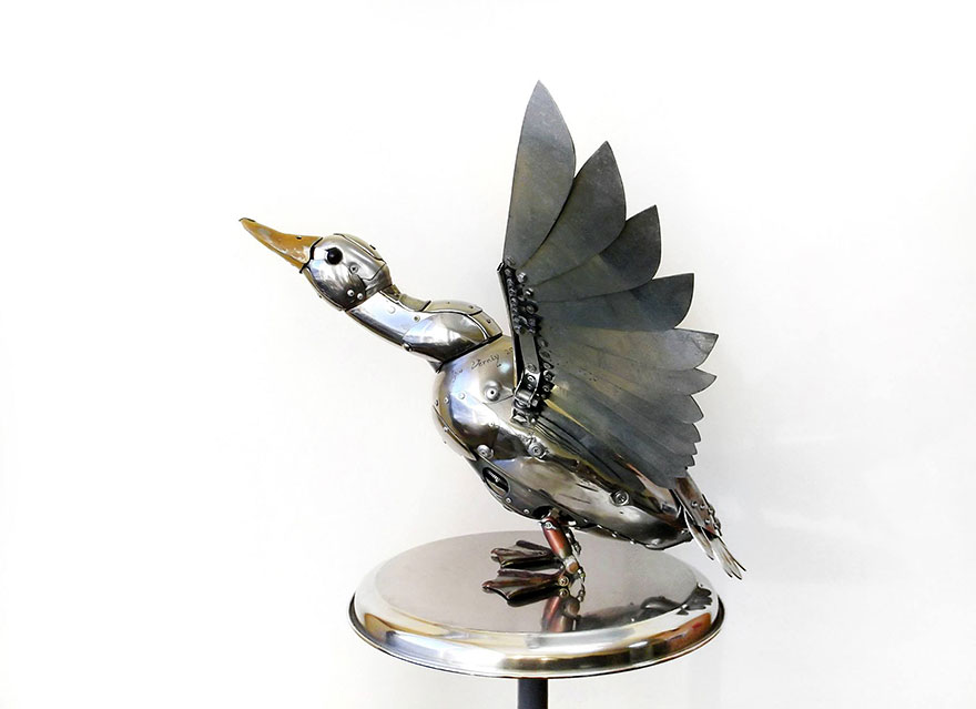Les sculptures d'animaux steampunk de Igor Verniy sculptures animaux steampunk recyclage Igor Verniy 6 sculptures-animaux-steampunk-recyclage-Igor-Verniy-6
