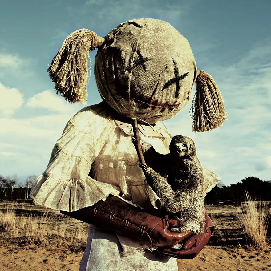 Wounderland - taxidermies et surréalisme par Mothmeister De nouvelles images de taxidermies et surrealisme horrible Wounderland 2 7 De-nouvelles-images-de-taxidermies-et-surrealisme-horrible-Wounderland-2-7