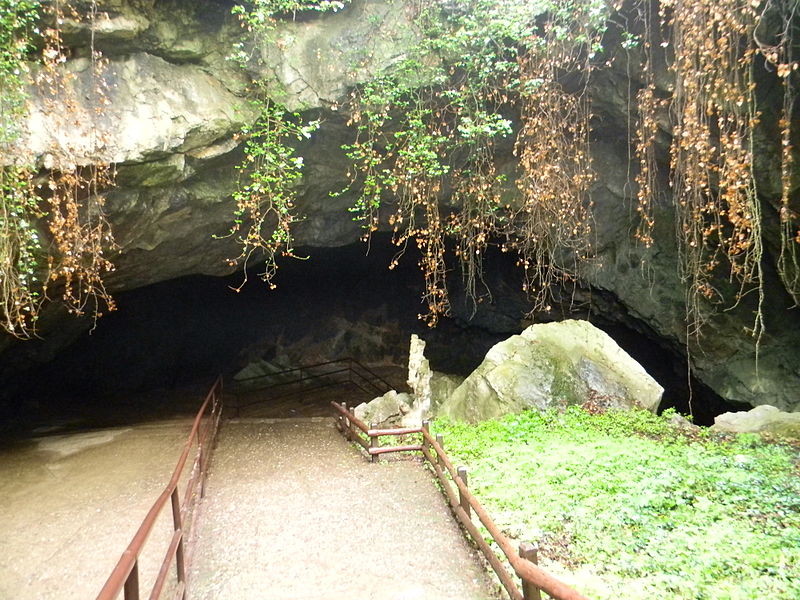 Serbie: la grotte de Resavska Pecina Resavska Pecina grotte de serbie 2 Resavska-Pecina-grotte-de-serbie-2