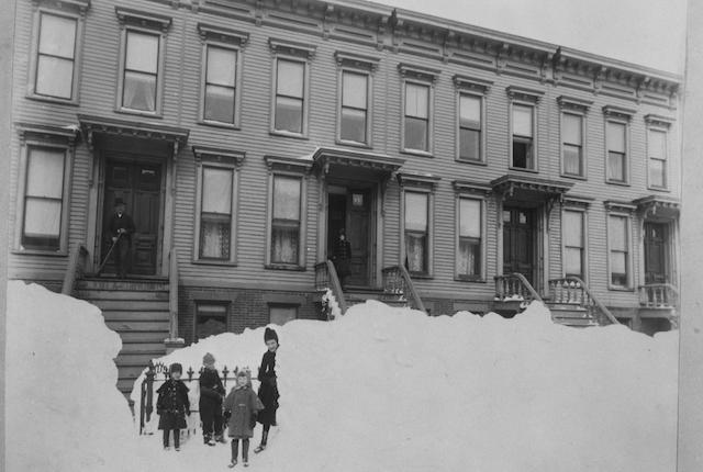 Le blizzard à New York en 1888 le blizzard a new york en 1888 tempete de neige 2 le-blizzard-a-new-york-en-1888-tempete-de-neige-2