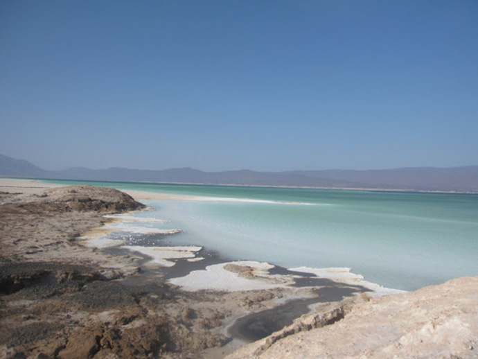 Les paysages d'un autre monde du lac Abbe le lac abbe paysage d un autre monde a la frontiere entre ethiopie et djibouti 6 le-lac-abbe-paysage-d-un-autre-monde-a-la-frontiere-entre-ethiopie-et-djibouti-6