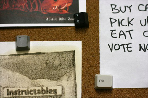 22 idées pour recycler des touches de clavier idees de recyclage de touches de clavier punaise idees-de-recyclage-de-touches-de-clavier-punaise