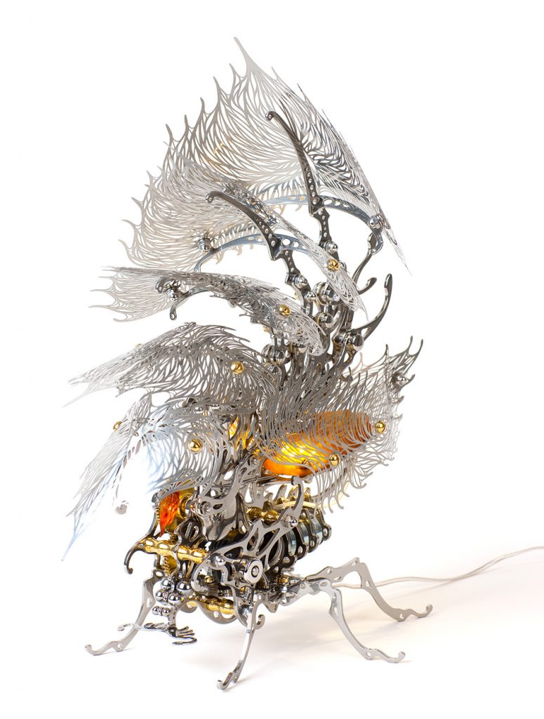 Les lampes insectes cinétiques de U-Ram Choe lampes insectes sculptures cinetiques u ram choe 1 lampes-insectes-sculptures-cinetiques-u-ram-choe-1