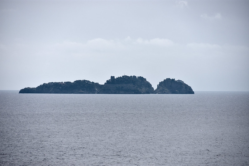 Li Galli - archipel en forme de dauphin li galli iles de sirenes archipel en forme de dauphin 3 li-galli-iles-de-sirenes-archipel-en-forme-de-dauphin-3