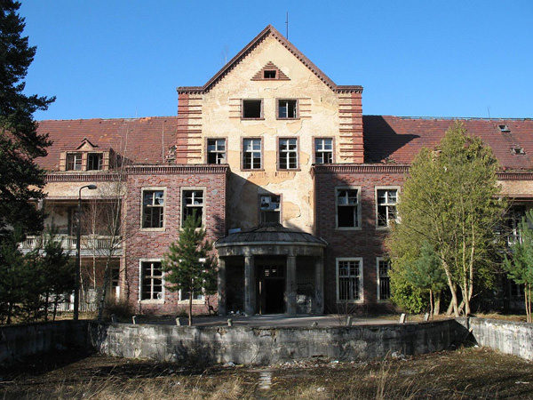 45 superbes endroits abandonnés 45 superbes endroits abandonnes 37 beelitz heilstaetten 45-superbes-endroits-abandonnes-37-beelitz-heilstaetten