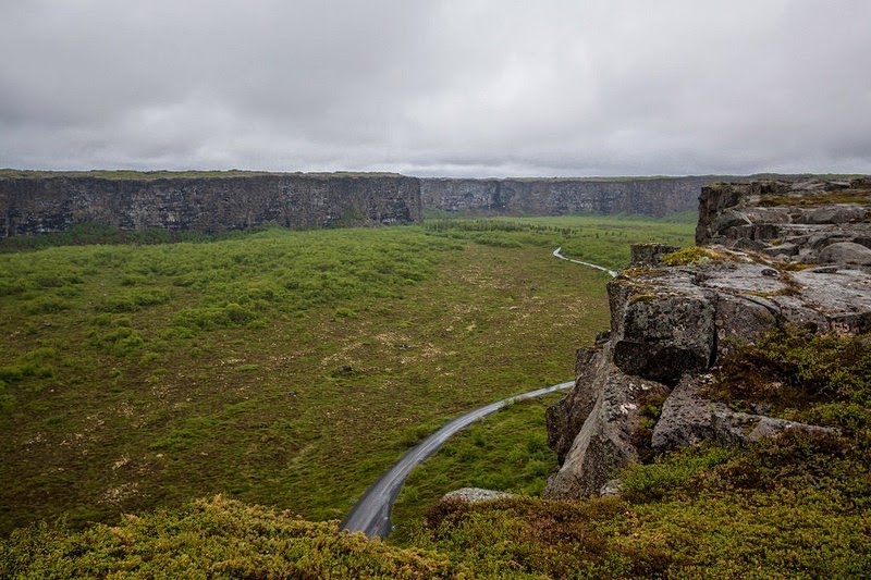 Asbyrgi - un cirque en forme de fer à cheval Asbyrgi un cirque en forme de fer a cheval 12 Asbyrgi-un-cirque-en-forme-de-fer-a-cheval-12
