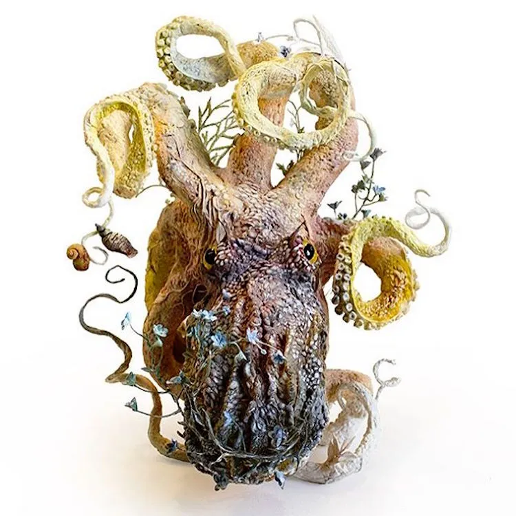 Les sculptures d'animaux surréalistes de Ellen Jewett de nouvelles sculptures surrealistes d animaux meles a de la flore de Ellen Jewett 12 de-nouvelles-sculptures-surrealistes-d-animaux-meles-a-de-la-flore-de-Ellen-Jewett-11