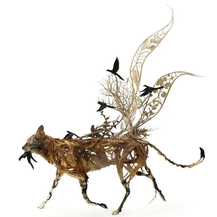 Les sculptures d'animaux surréalistes de Ellen Jewett de nouvelles sculptures surrealistes d animaux meles a de la flore de Ellen Jewett 7 de-nouvelles-sculptures-surrealistes-d-animaux-meles-a-de-la-flore-de-Ellen-Jewett-6