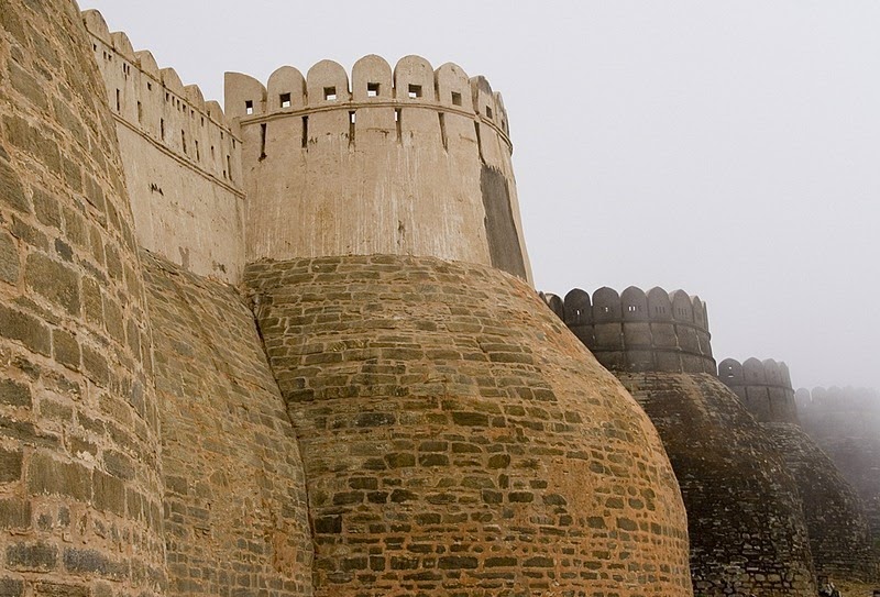 La grande muraille du fort Kumbhalgarh la grande muraille de l inde fort kumbhalgarh fort 8 la-grande-muraille-de-l-inde-fort-kumbhalgarh-fort-8