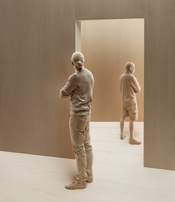 Les sculptures de bois ultra-réalistes de Peter Demetz sculptures de bois ultra realistes de Peter Demetz 5 sculptures-de-bois-ultra-realistes-de-Peter-Demetz-5