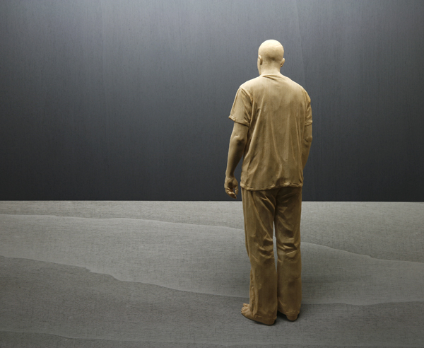 Les sculptures de bois ultra-réalistes de Peter Demetz sculptures de bois ultra realistes de Peter Demetz 9 sculptures-de-bois-ultra-realistes-de-Peter-Demetz-9