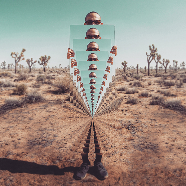Desert Reflection: des autoportraits surréalistes en reflets par Ari Fararooy auto portraits surrealistes en reflets de Ari Fararooy 3 Desert Reflection: des autoportraits surréalistes en reflets par Ari Fararooy 3