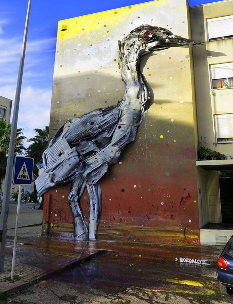 Des sculptures d'animaux avec des déchets par Artur Bordalo Des sculptures d animaux avec des dechets par Artur Bordalo 14 Des-sculptures-d-animaux-avec-des-dechets-par-Artur-Bordalo-14