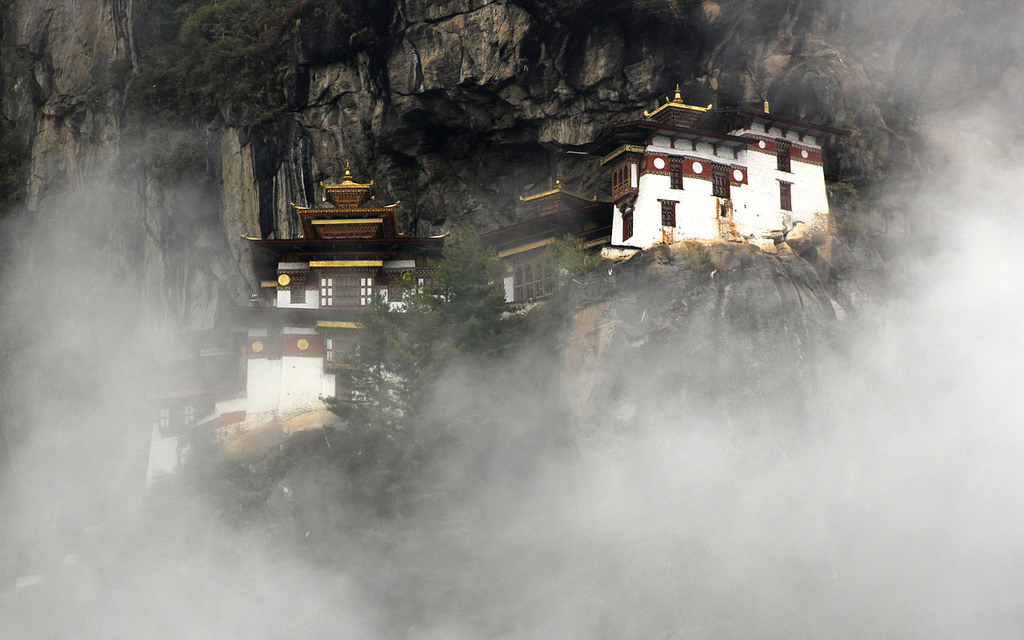 Le monastère Taktsang et la tanière du tigre Le monastere Taktsang et la taniere du tigre 9 Le-monastere-Taktsang-et-la-taniere-du-tigre-9