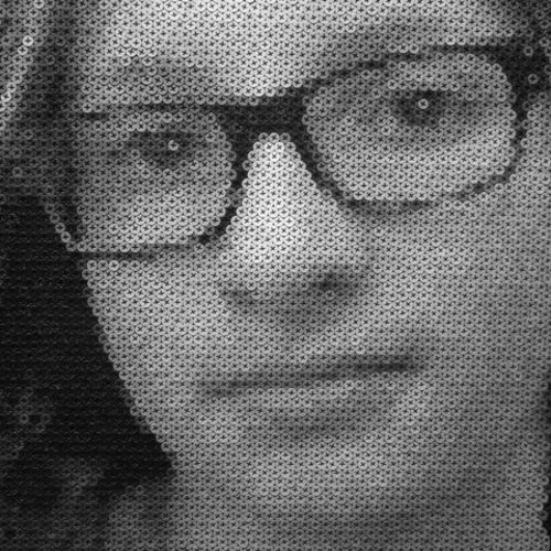 Les portraits en vis qui semblent être des photos par Marc Schneider portraits en vis qui semblent etre des photos par Marc Schneider 2 portraits-en-vis-qui-semblent-etre-des-photos-par-Marc-Schneider-2