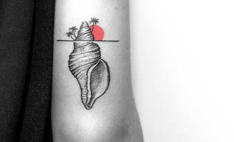 Les tatouages rouges et noirs minimalistes de Kaiyu Huang tatouages rouges et noirs minimalistes de Kaiyu Huang 8 tatouages-rouges-et-noirs-minimalistes-de-Kaiyu-Huang-8