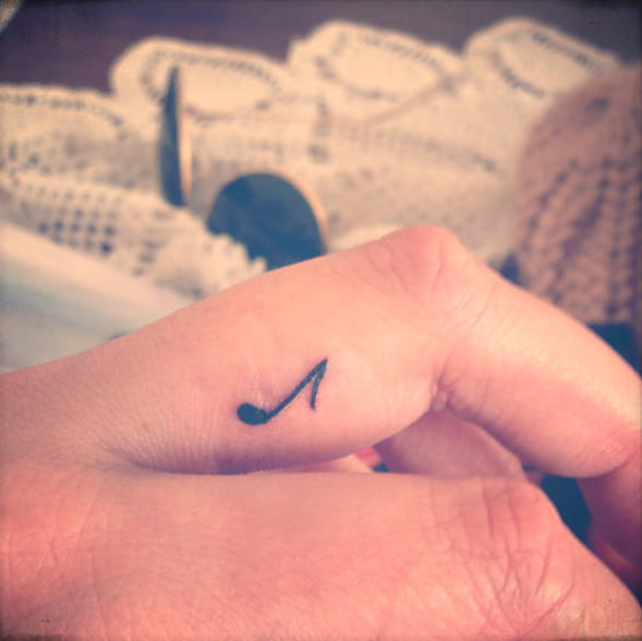 113 tatouages simples et élégants 114 tatouages simples et elegants 62 114-tatouages-simples-et-elegants-62