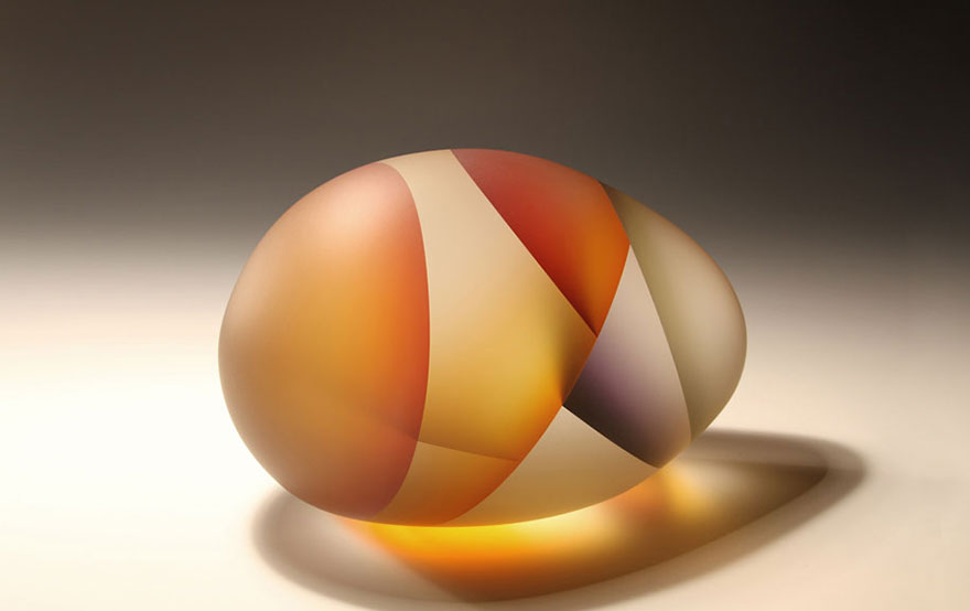 Segmentation: les sculptures de verre translucides de Jiyong Lee Segmentation les sculptures de verre translucides de Jiyong Lee 4 Segmentation-les-sculptures-de-verre-translucides-de-Jiyong-Lee-4