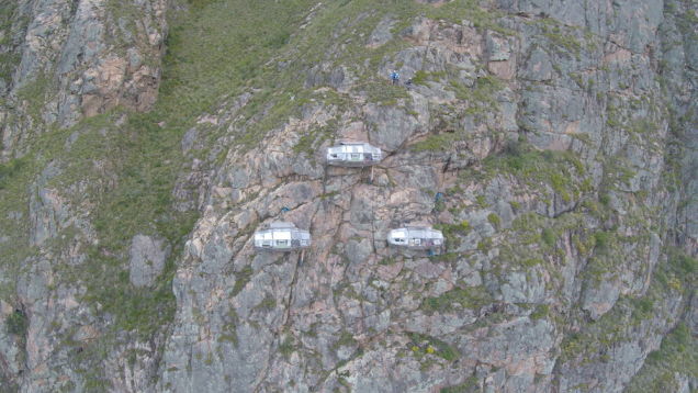 Skylodge Adventure Suites - hôtel suspendu à la falaise Skylodge Adventure Suites hotel suspendu a la falaise 3 Skylodge-Adventure-Suites-hotel-suspendu-a-la-falaise-3