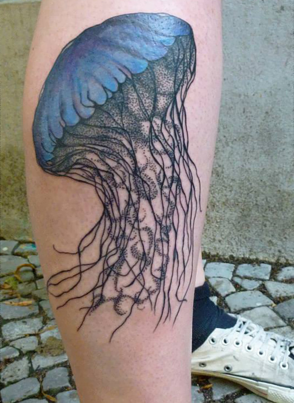 Les tatouages en forme de veines de Sanne Vaghi Les tatouages en forme de veines de Sanne Vaghi 14 Les-tatouages-en-forme-de-veines-de-Sanne-Vaghi-14