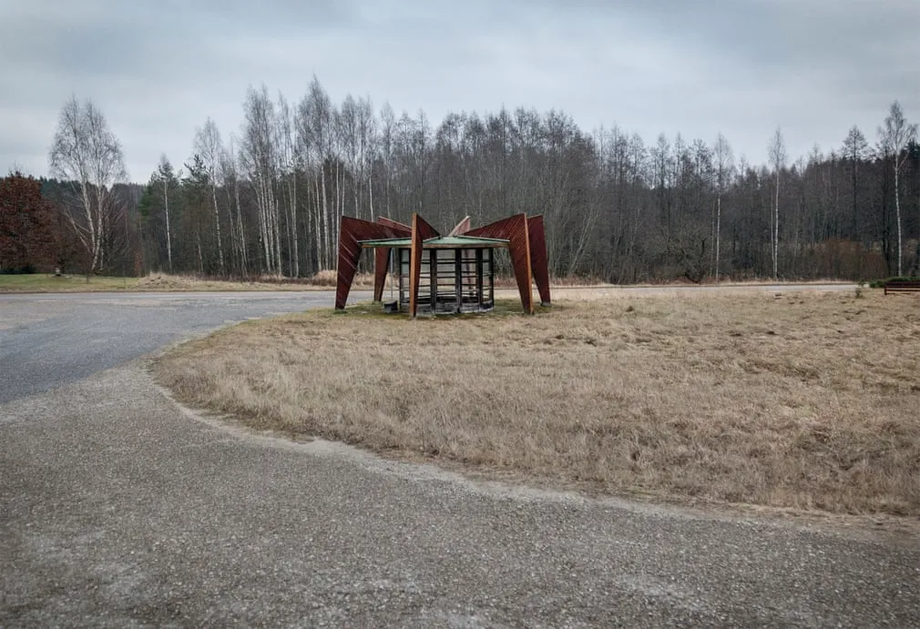 Les arrêts de bus insolites de l'époque soviétique arrets de bus insolites de l epoque sovietique 5 arrets-de-bus-insolites-de-l-epoque-sovietique-5