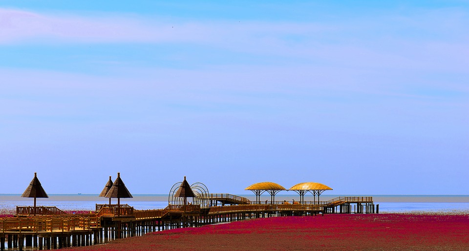 22 raisons de visiter la Chine 22 raisons de visiter la Chine monts plage rouge 22-raisons-de-visiter-la-Chine-monts-plage-rouge