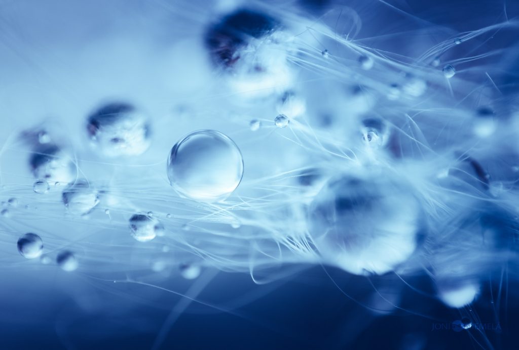 Des gouttes de pluie comme des mini-galaxies Des gouttes de pluie comme des mini galaxies 3 Des-gouttes-de-pluie-comme-des-mini-galaxies-3