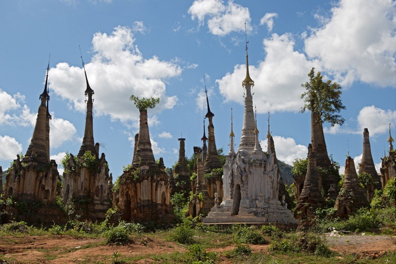 Les pagodes en ruine de Shwe Inn Thein en Birmanie Les pagodes en ruine de Shwe Inn Thein en Birmanie 4 Les-pagodes-en-ruine-de-Shwe-Inn-Thein-en-Birmanie-4