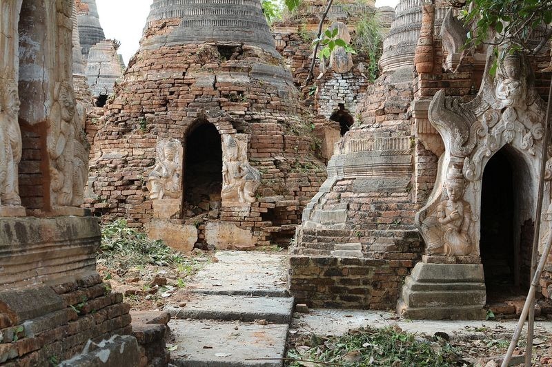 Les pagodes en ruine de Shwe Inn Thein en Birmanie Les pagodes en ruine de Shwe Inn Thein en Birmanie 6 Les-pagodes-en-ruine-de-Shwe-Inn-Thein-en-Birmanie-6