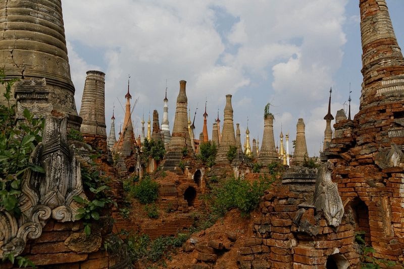 Les pagodes en ruine de Shwe Inn Thein en Birmanie Les pagodes en ruine de Shwe Inn Thein en Birmanie 9 Les-pagodes-en-ruine-de-Shwe-Inn-Thein-en-Birmanie-9