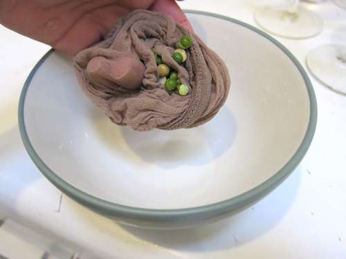 25 idées pour recycler vos collants et bas usagés 25 idees pour recycler vos collants et bas usages 30 25-idees-pour-recycler-vos-collants-et-bas-usages-30