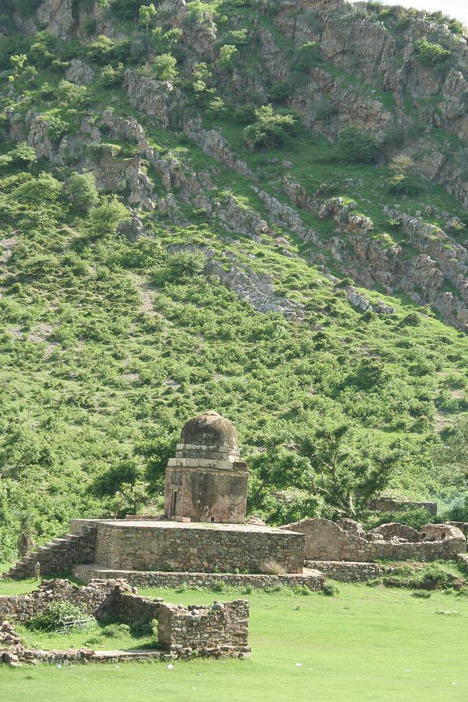 La ville fantôme de Bhangarh, la plus hantée d'Inde La ville fantome de Bhangarh la plus hantee d Inde 18 La-ville-fantome-de-Bhangarh-la-plus-hantee-d-Inde-18