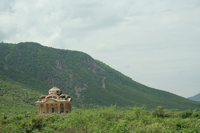 La ville fantôme de Bhangarh, la plus hantée d'Inde La ville fantome de Bhangarh la plus hantee d Inde 21 La-ville-fantome-de-Bhangarh-la-plus-hantee-d-Inde-21