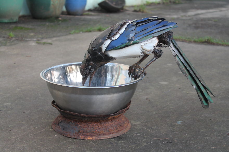 Des sculptures d'animaux avec du métal recyclé par JK Brown Des sculptures d animaux avec du metal recycle par JK Brown 3 Des-sculptures-d-animaux-avec-du-metal-recycle-par-JK-Brown-3