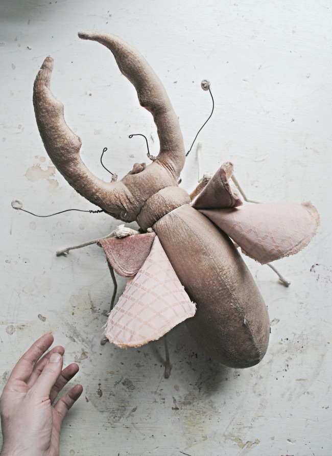 Les sculptures textiles de Mister Finch Les sculptures textiles de Mister Finch 10 Les-sculptures-textiles-de-Mister-Finch-10