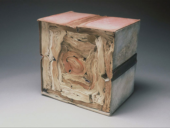 Les sculptures de livres de Jacqueline Rush Lee sculptures de livres de Jacqueline Rush Lee 15 sculptures-de-livres-de-Jacqueline-Rush-Lee-15