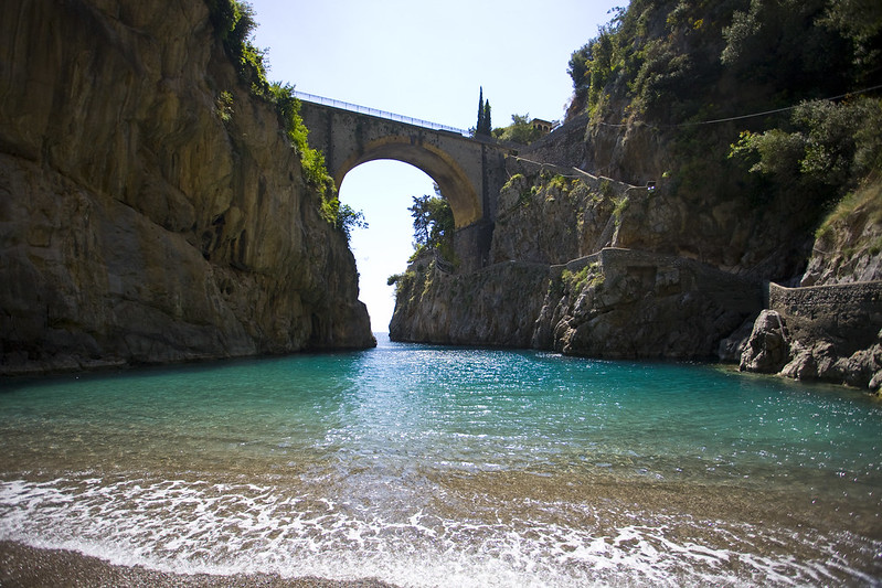 Furore, magnifique petit village italien dans un fjord Furore magnifique petit village italien dans un fjord 6 Furore-magnifique-petit-village-italien-dans-un-fjord-6