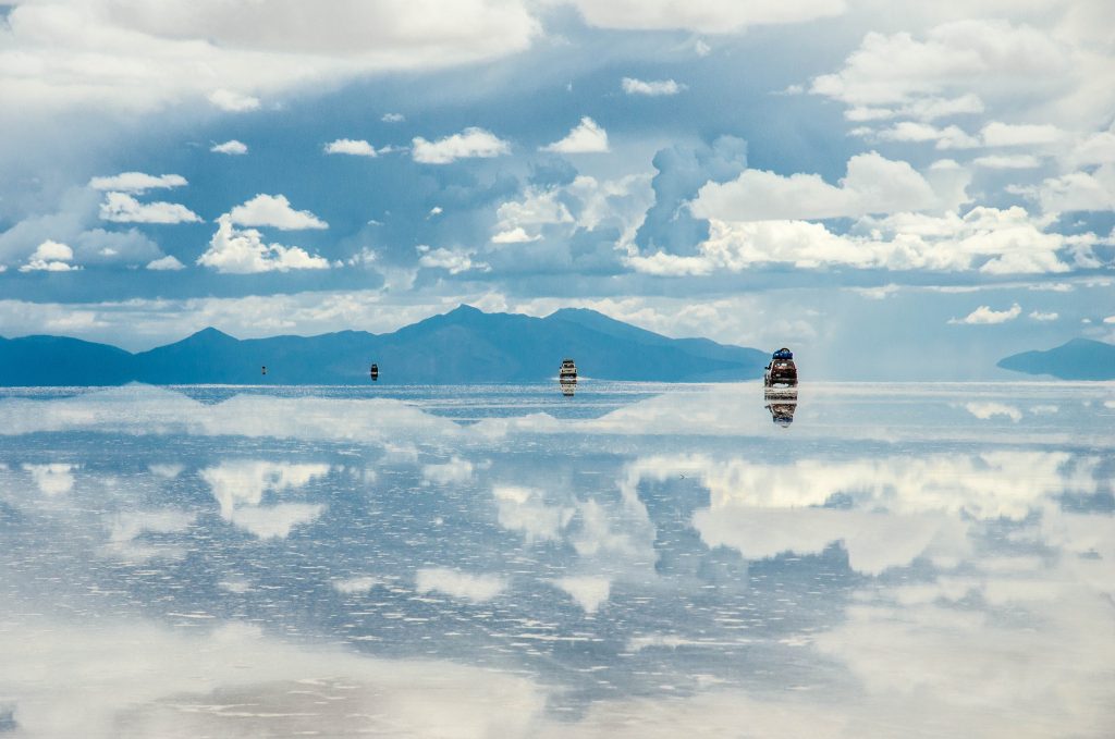 Le Salar de Uyuni - le plus grand désert de sel du monde Le Salar de Uyuni le plus grand desert de sel du monde 25 Le-Salar-de-Uyuni-le-plus-grand-desert-de-sel-du-monde-25