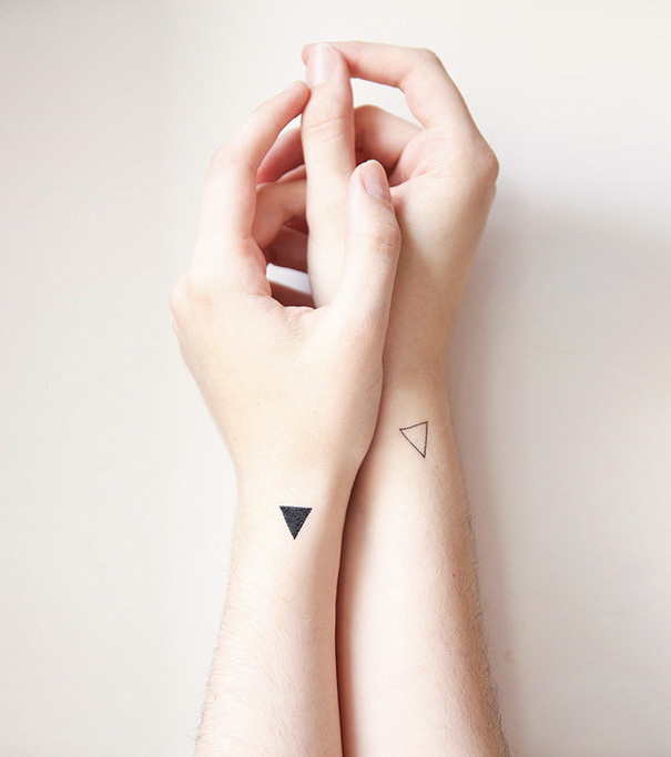 30 tatouages discrets minimalistes 15 tatouages discrets minimalistes 29 15-tatouages-discrets-minimalistes-29