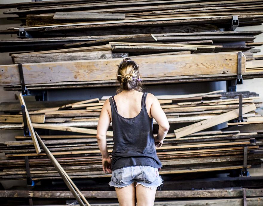 Le recyclage de vieilles planches en tables et autres par madebywoodhand Le recyclage de vieilles planches en tables et autres par madebywoodhand 1 Le-recyclage-de-vieilles-planches-en-tables-et-autres-par-madebywoodhand-1