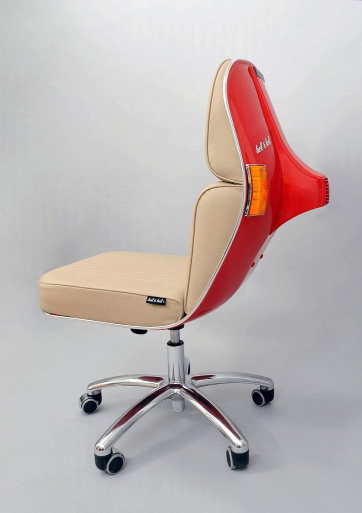 Le scooter chaise - recyclage de vieux scooters vespa en chaise de bureau Le scooter chaise recyclage de vieux scooters vespa en chaise de bureau 5 Le-scooter-chaise-recyclage-de-vieux-scooters-vespa-en-chaise-de-bureau-5