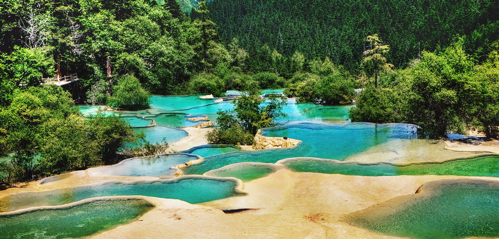 Les bassins turquoises et émeraudes de Huanglong Les bassins turquoises et emeraudes de Huanglong 11 Les-bassins-turquoises-et-emeraudes-de-Huanglong-11