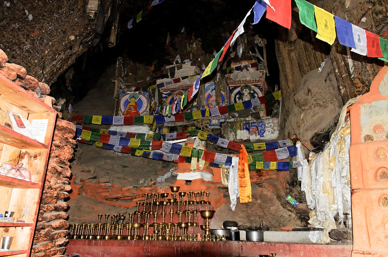 Les mystérieuses grottes de Mustang au Népal Les mysterieuses grottes de Mustang au Nepal 6 Les-mysterieuses-grottes-de-Mustang-au-Nepal-6