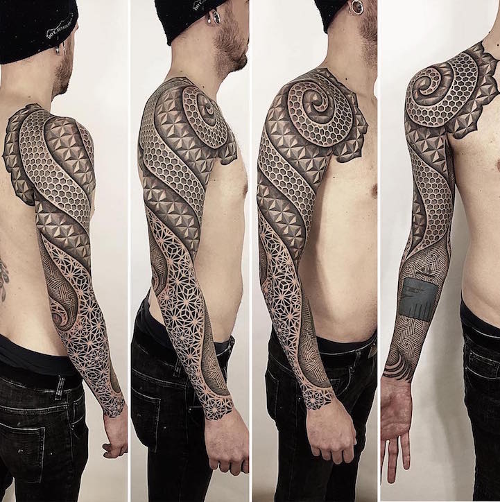 Les tatouages géométriques de Brandon Crone Les tatouages geometriques de Brandon Crone 8 Les-tatouages-geometriques-de-Brandon-Crone-8